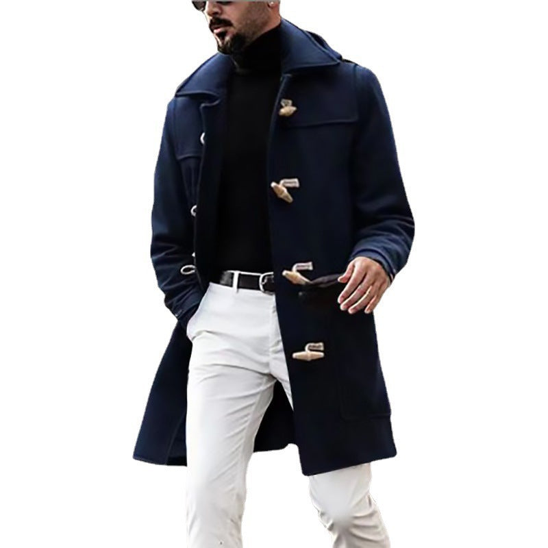 Herrarnas eleganta Dufflecoat med högkvalitativa detaljer och traditionell design Mirla-Eva Jonsson