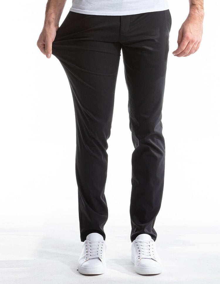 Herrarnas eleganta chinos med elastisk midja och smal passform Mirla-Eva Jonsson