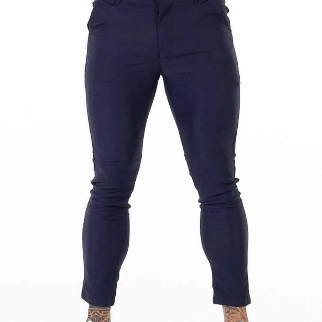 Herrarnas eleganta slim-fit chinos med elastisk midja och sidofickor Mirla-Eva Jonsson