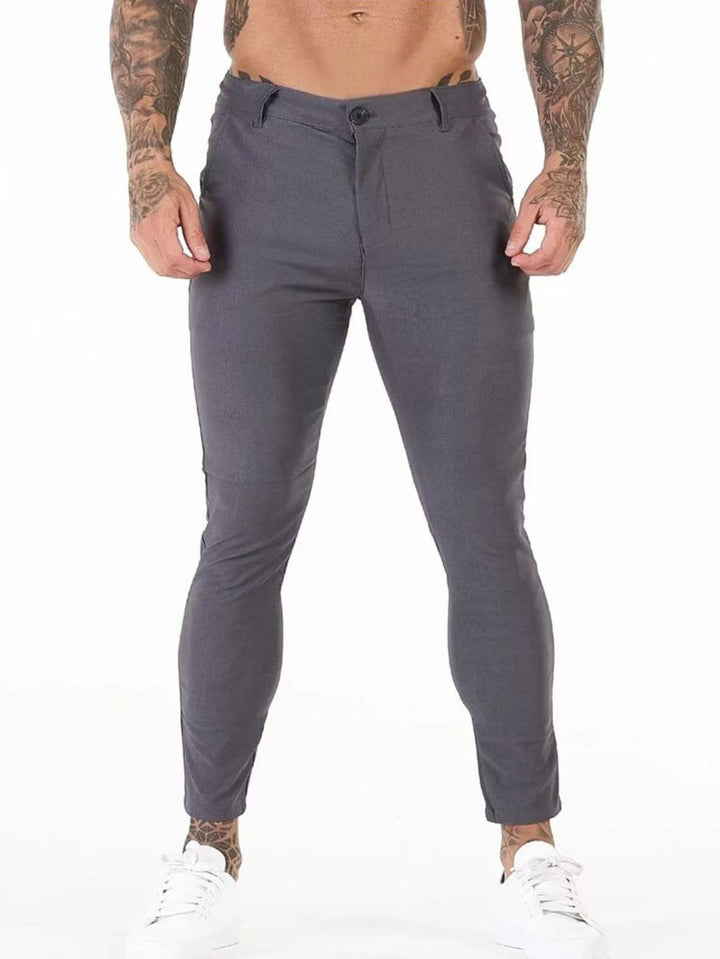 Herrarnas eleganta slim-fit chinos med elastisk midja och sidofickor Mirla-Eva Jonsson