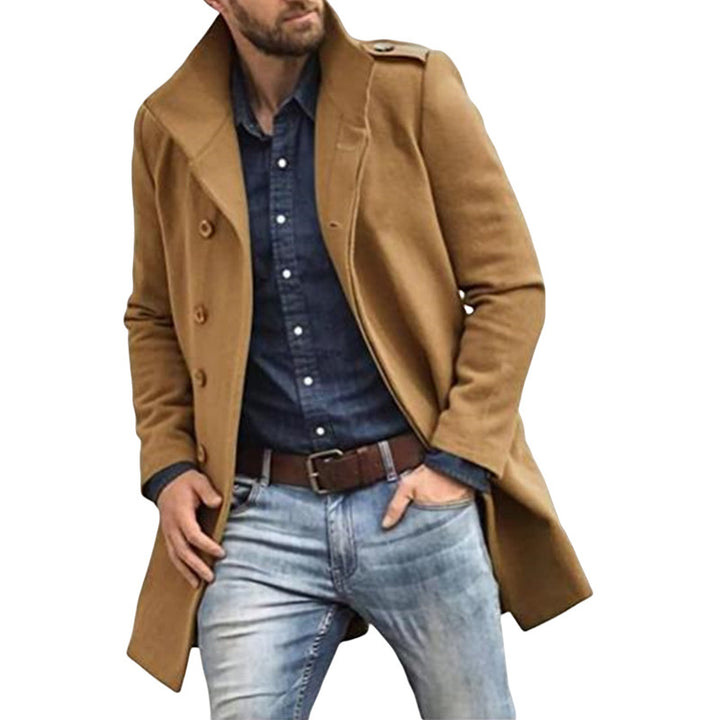 Herrarnas eleganta trenchcoat med dubbel knapprad och praktiskt innerfoder Eva Jonsson-Eva Jonsson