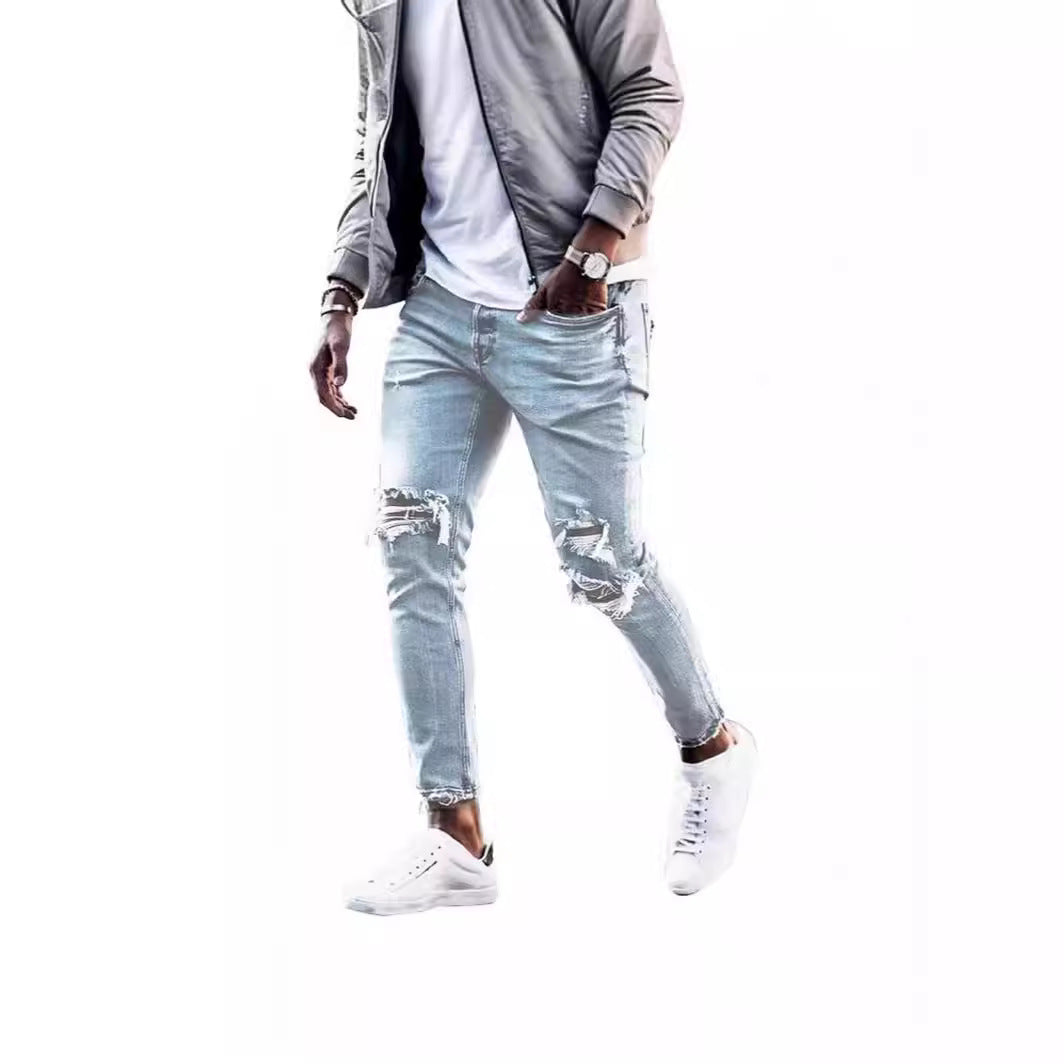 Herrarnas förstörda jeans med moderna distressed-effekter Mirla-Eva Jonsson