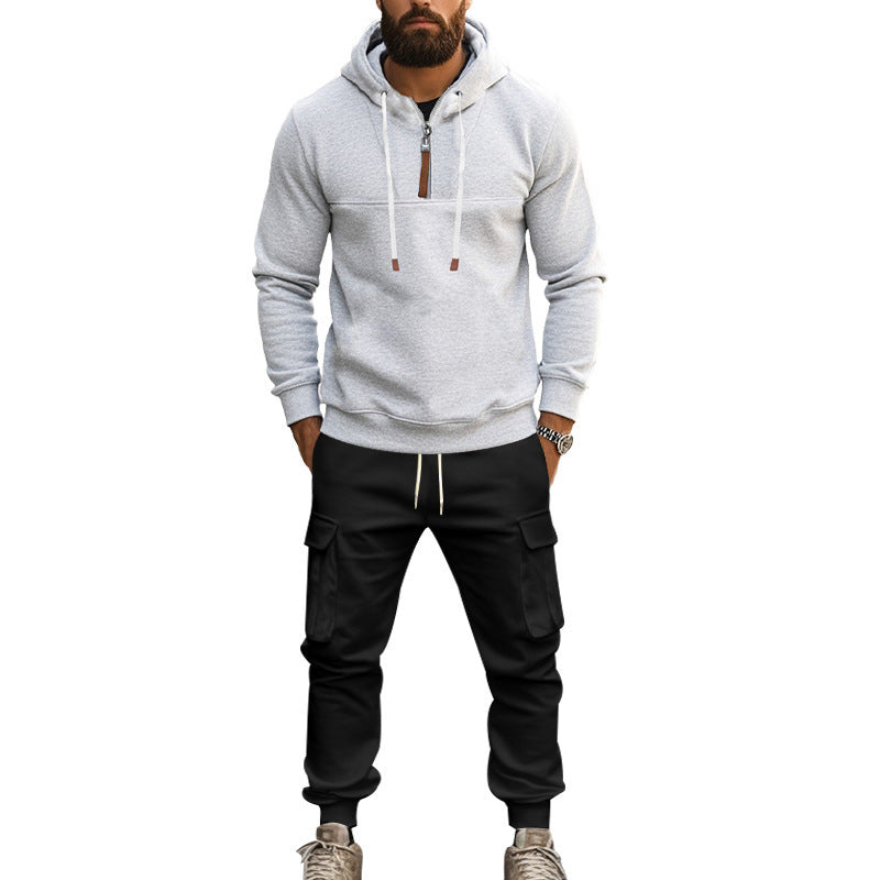 Herrarnas fritidsdräkt med modern hoodie och cargo-joggingbyxor Mirla-Eva Jonsson