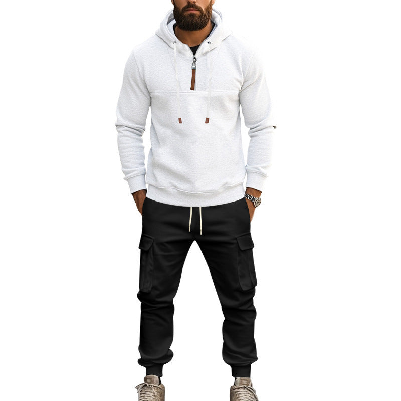 Herrarnas fritidsdräkt med modern hoodie och cargo-joggingbyxor Mirla-Eva Jonsson