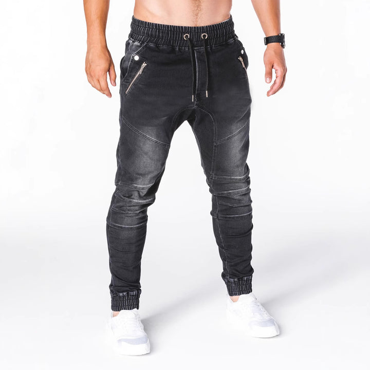 Herrarnas joggingbyxor i modern skinny fit med stretchig bomullsblandning och sportiga detaljer Mirla-Eva Jonsson