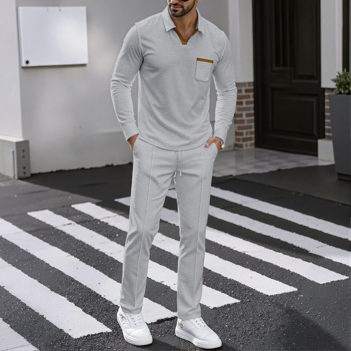 Herrarnas kombinationsoutfit med polotröja och joggingbyxor Mirla-Eva Jonsson
