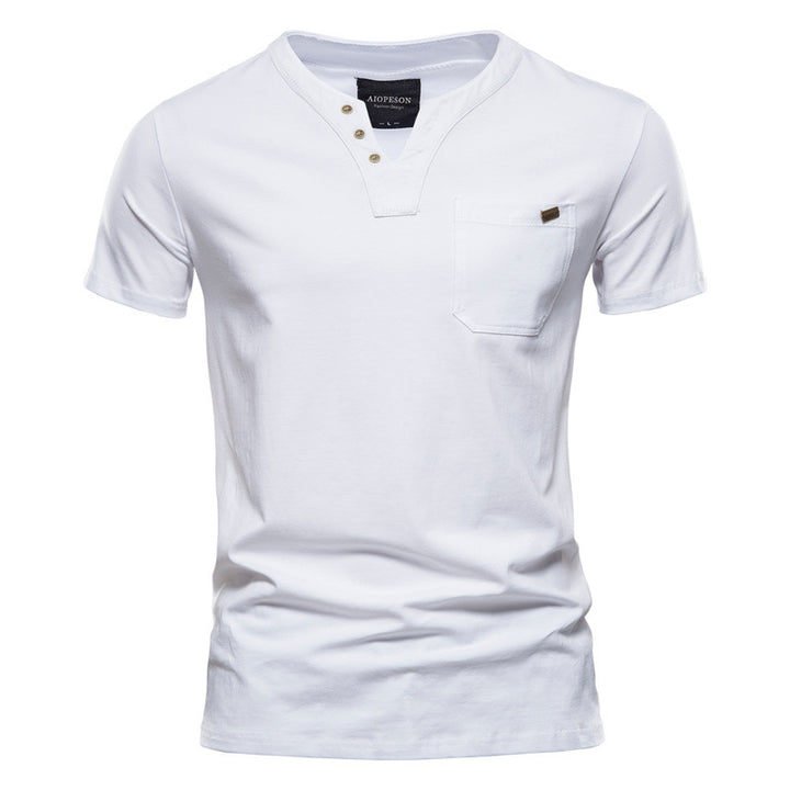 Herrarnas kortärmad skjorta med modern Henley-krage och bröstficka Mirla-Eva Jonsson