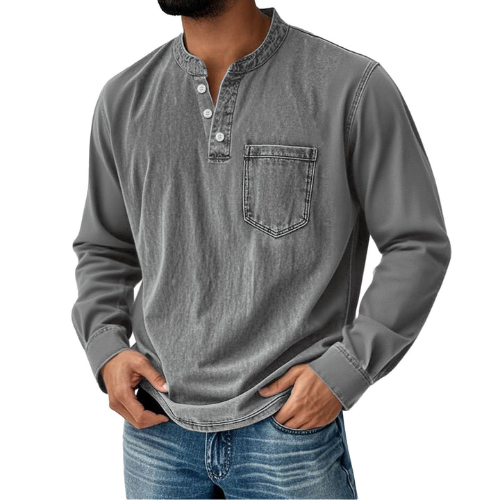 Herrarnas långärmad skjorta med modern Henley-krage från Mirla-Eva Jonsson