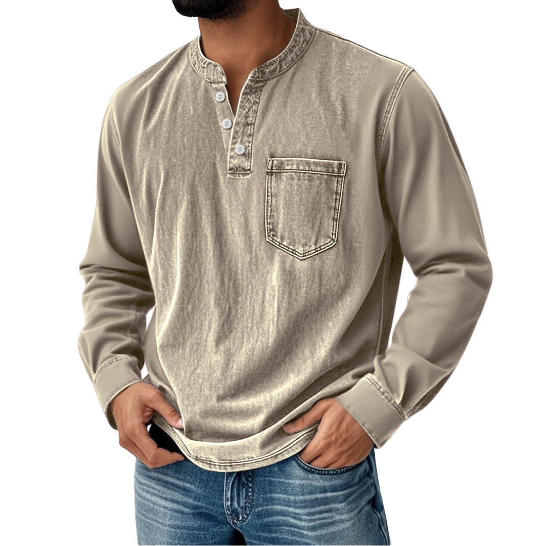 Herrarnas långärmad skjorta med modern Henley-krage från Mirla-Eva Jonsson