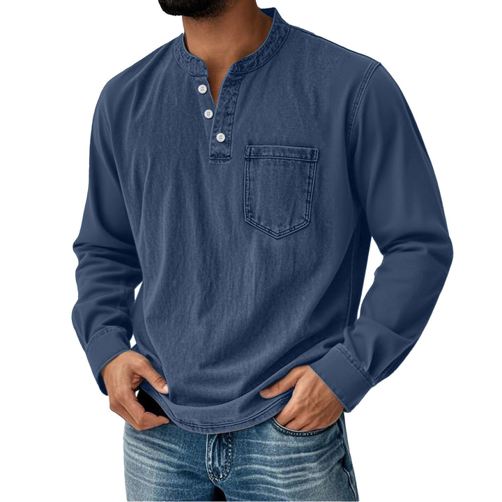 Herrarnas långärmad skjorta med modern Henley-krage från Mirla-Eva Jonsson