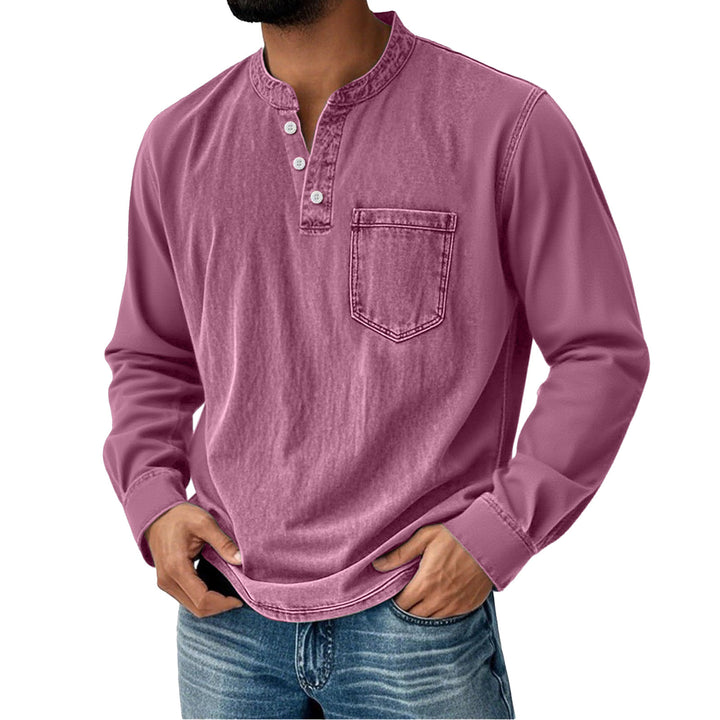 Herrarnas långärmad skjorta med modern Henley-krage från Mirla-Eva Jonsson