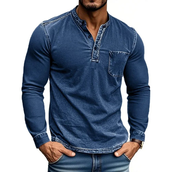 Herrarnas långärmad skjorta med modern Henley-krage från Mirla-Eva Jonsson