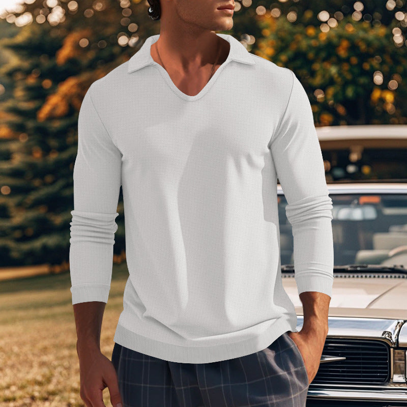 Herrarnas långärmad t-shirt med modern V-hals och strukturerad design Mirla-Eva Jonsson