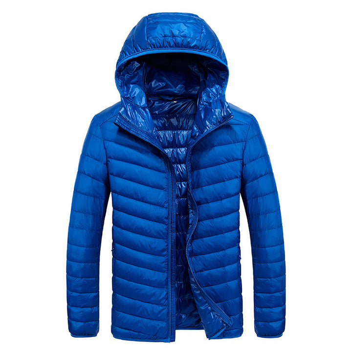 Herrarnas lätta dunjacka med avtagbar huva och vattenavvisande material Mirla-Eva Jonsson