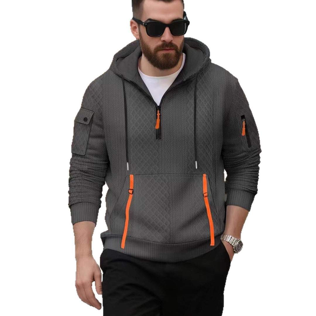 Herrarnas mode hoodie med strukturerad design och praktiska fickor Eva Jonsson-Eva Jonsson