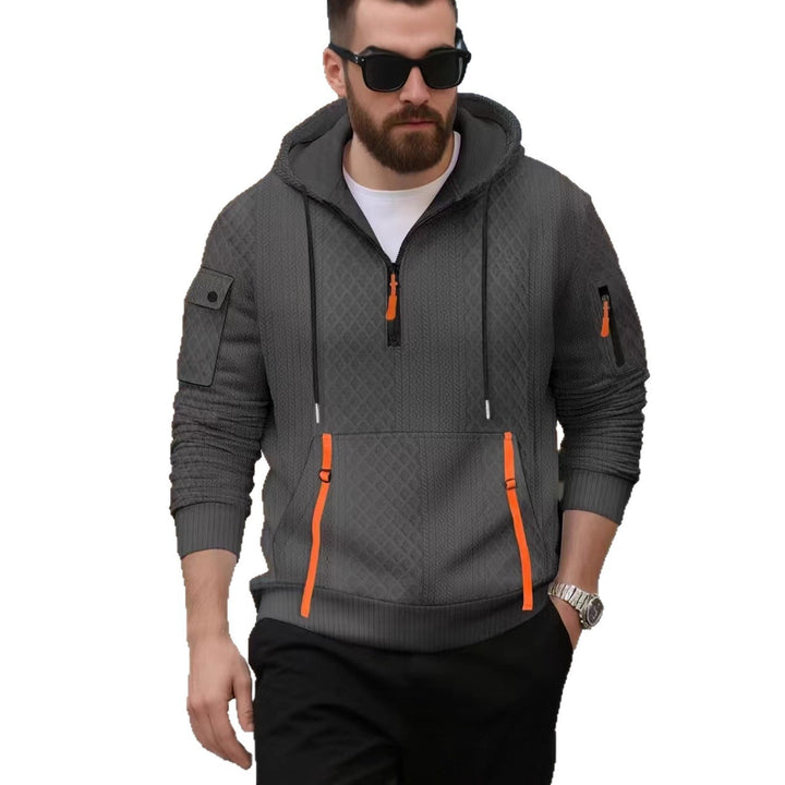 Herrarnas mode hoodie med strukturerad design och praktiska fickor Eva Jonsson-Eva Jonsson