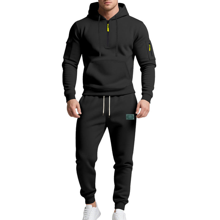 Herrarnas moderiktiga hoodie- och joggingset Mirla-Eva Jonsson