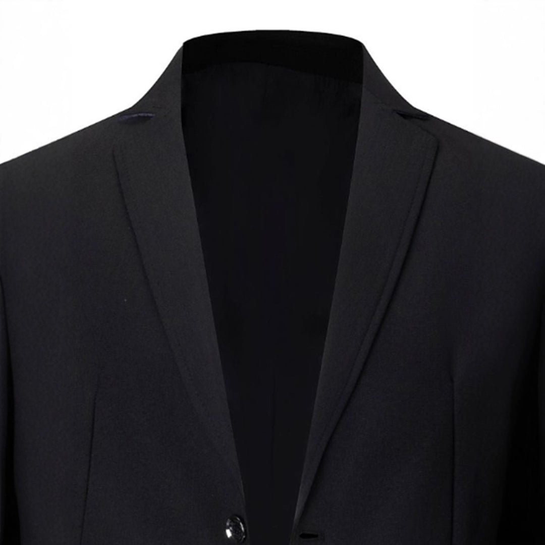Herrarnas moderna blazer med eleganta detaljer och smal passform Mirla-Eva Jonsson