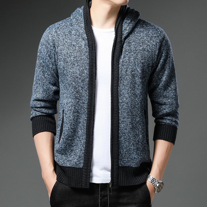 Herrarnas moderna hoodie-jacka med svart-vita accenter Mirla-Eva Jonsson