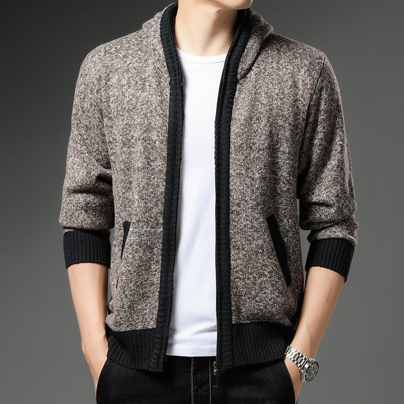 Herrarnas moderna hoodie-jacka med svart-vita accenter Mirla-Eva Jonsson