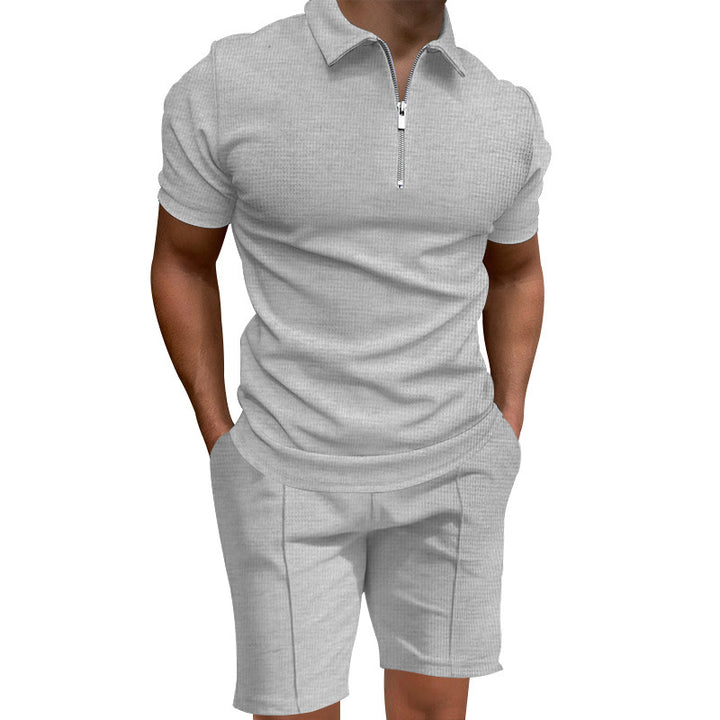 Herrarnas polo- och short-set med modern dragkedja och elastisk midja Mirla-Eva Jonsson