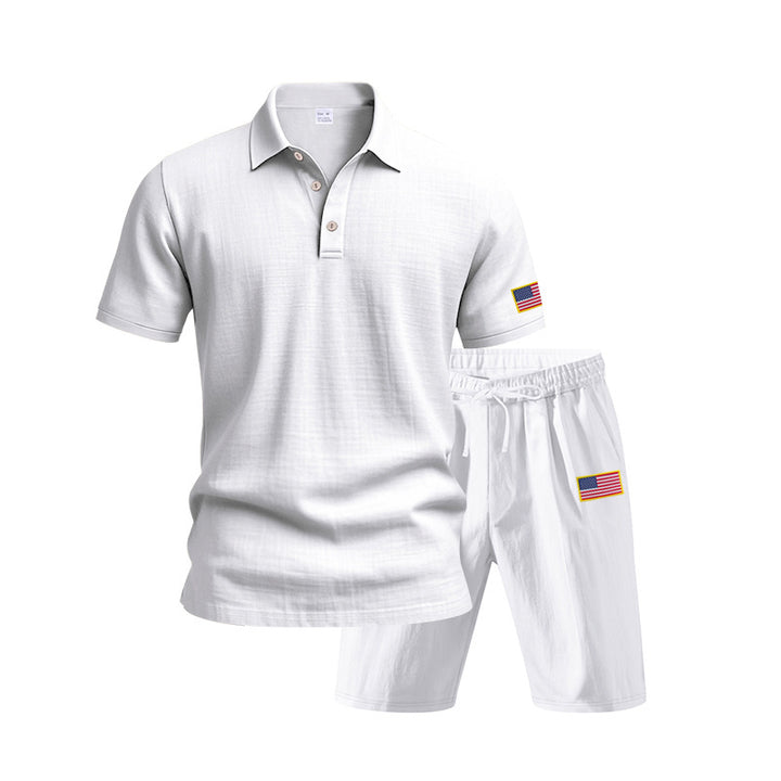 Herrarnas polo- och shorts-set med broderad nationsflagga-motiv Mirla-Eva Jonsson