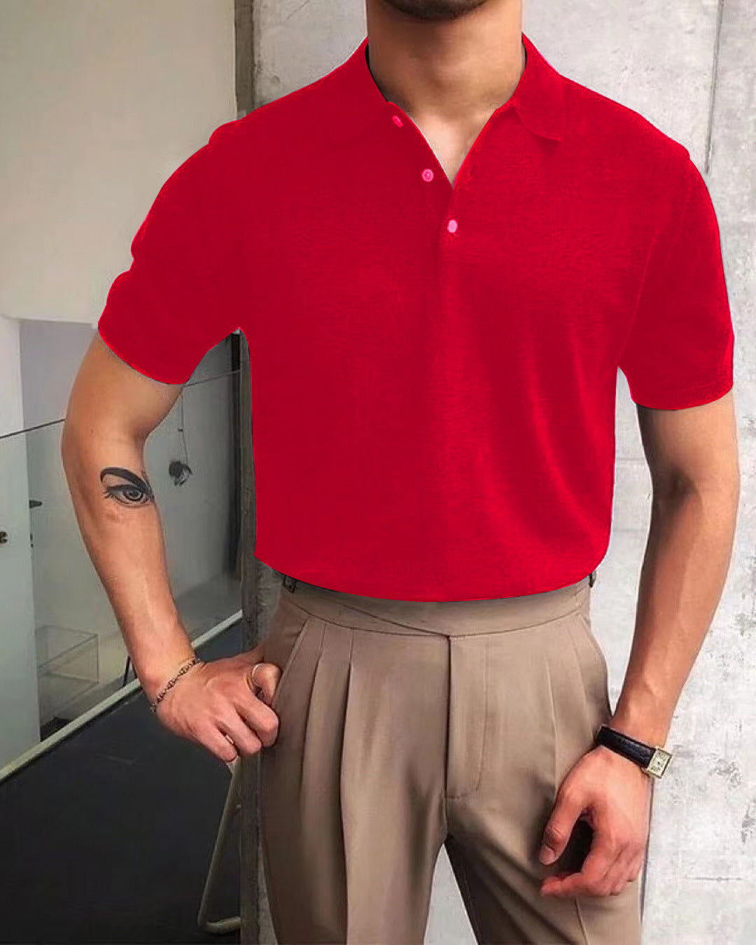 Herrarnas polo-shirt i högkvalitativ bomullsmix och moderiktig ståkrage Mirla-Eva Jonsson