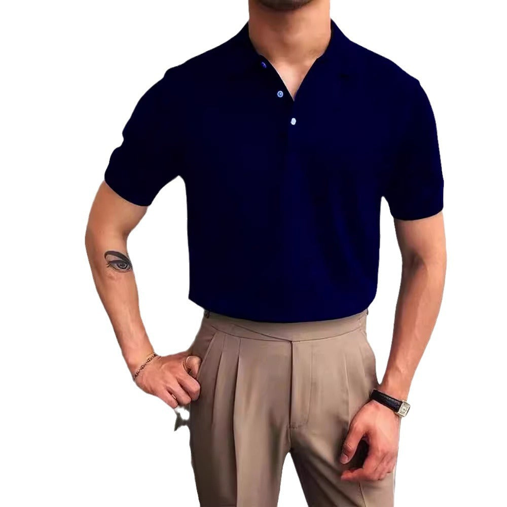 Herrarnas polo-shirt i högkvalitativ bomullsmix och moderiktig ståkrage Mirla-Eva Jonsson