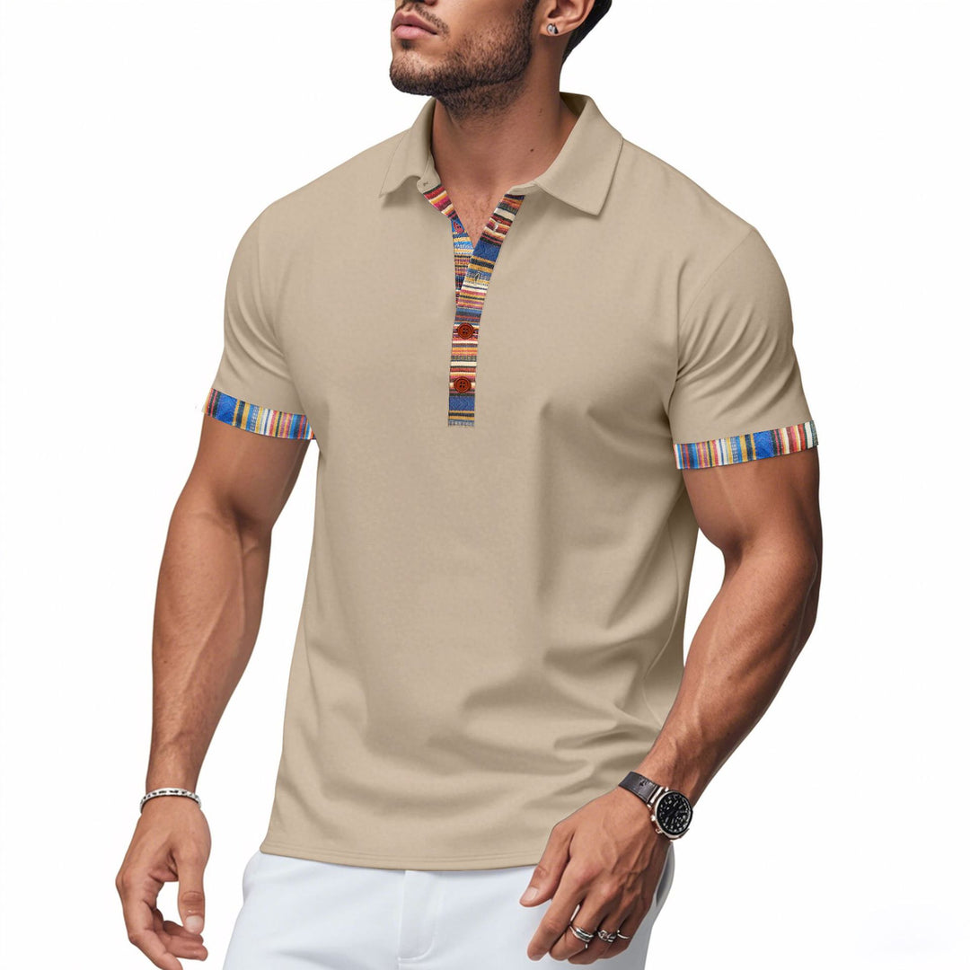 Herrarnas polo t-shirt med modern V-hals och färggmönster Mirla-Eva Jonsson