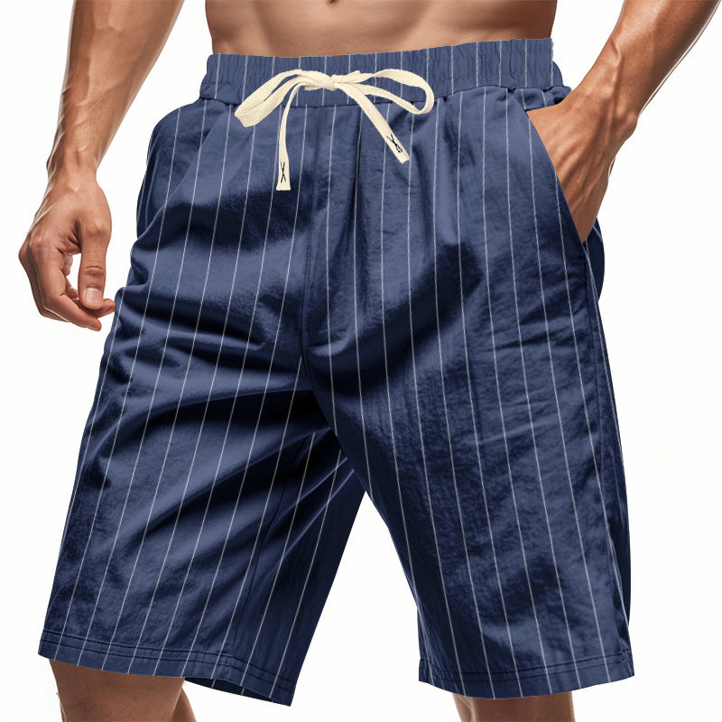 Herrarnas strandshorts med vertikalt randmönster och elastisk dragsko Mirla-Eva Jonsson