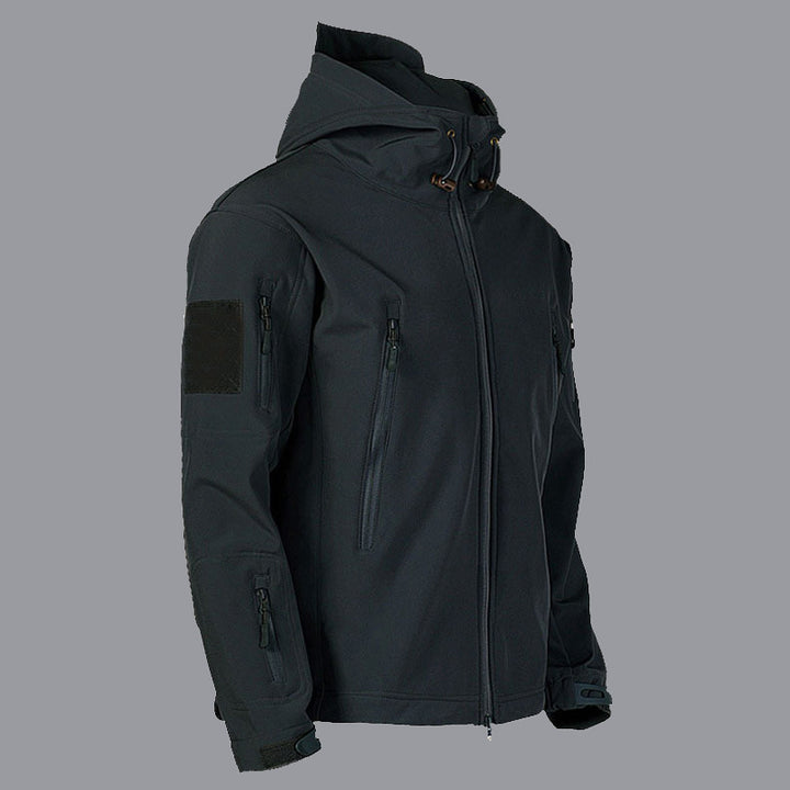Herrarnas tekniska softshell-jacka med multifunktionella fickor och justerbart huva-system Eva Jonsson-Eva Jonsson