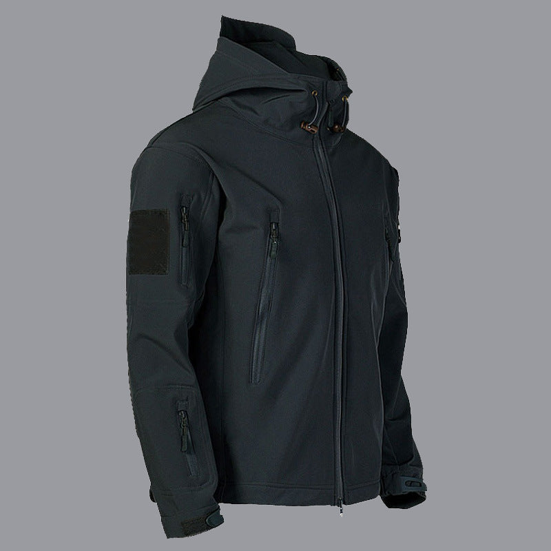 Herrarnas tekniska softshell-jacka med multifunktionella fickor och justerbart huva-system Eva Jonsson-Eva Jonsson