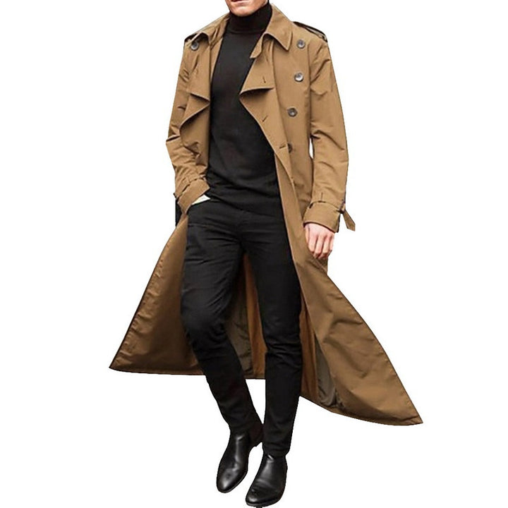 Herrarnas trenchcoat med dubbelt lagt slag och trendiga knappr detaljer Eva Jonsson-Eva Jonsson