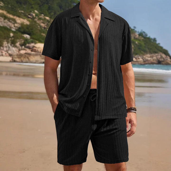 Herren Avslappnad Kortärmad Topp och Shorts Set med Strukturerad Design Mirla-Eva Jonsson