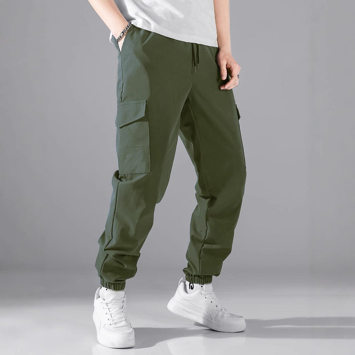 Herren Cargo-Joggingbyxor med elastisk midja och sidofickor Mirla-Eva Jonsson