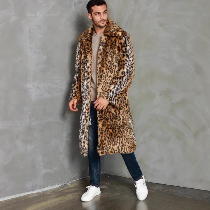 Herren Elegant konstpälsjacka med leopardmönster och bred krage Mirla-Eva Jonsson