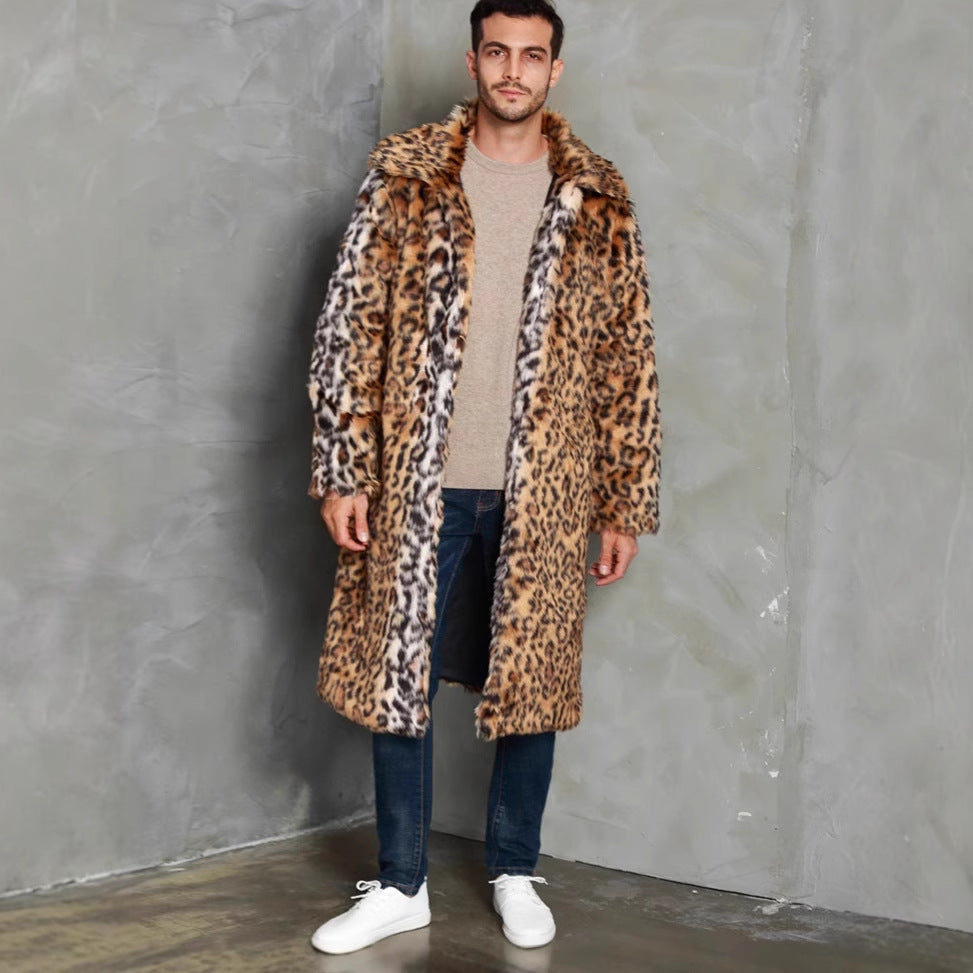 Herren Elegant konstpälsjacka med leopardmönster och bred krage Mirla-Eva Jonsson