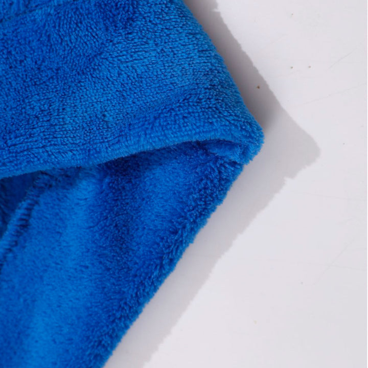Herren Fleece-Hoodie med innovativ kort dragkedja Mirla-Eva Jonsson