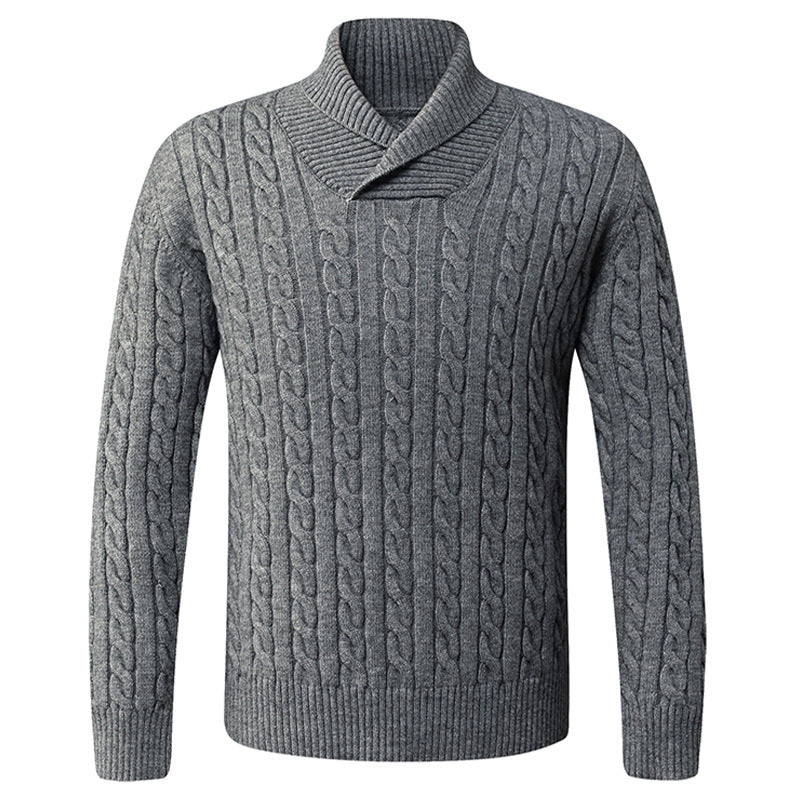 Herren Grobstrickpullover med modern sjalkrage och flätmönster Mirla-Eva Jonsson