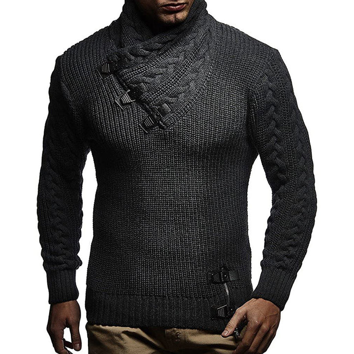 Herren Grobstrickpullover mit modernem Stehkragen und innovativen Knopfdetails Mirla-Eva Jonsson