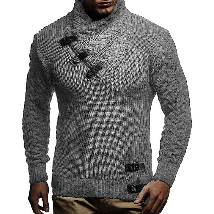 Herren Grobstrickpullover mit modernem Stehkragen und innovativen Knopfdetails Mirla-Eva Jonsson