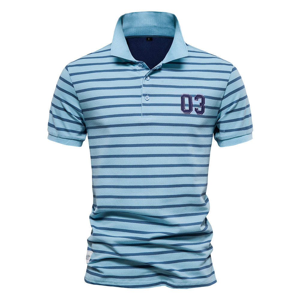 Herren Polo-Shirt med modernt randmönster och bekväm passform Mirla-Eva Jonsson