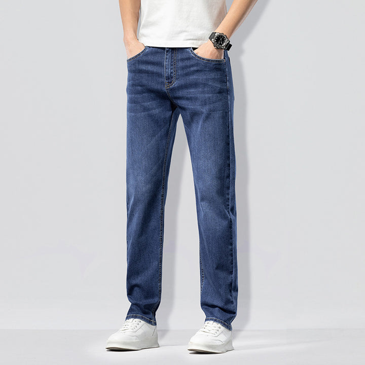 Herren Slim-Fit Jeans med avslappnad passform och elastisk midja Mirla-Eva Jonsson