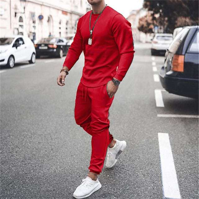 Herren Sportigt Fritidsset med elastiska muddar och praktisk design Mirla-Eva Jonsson