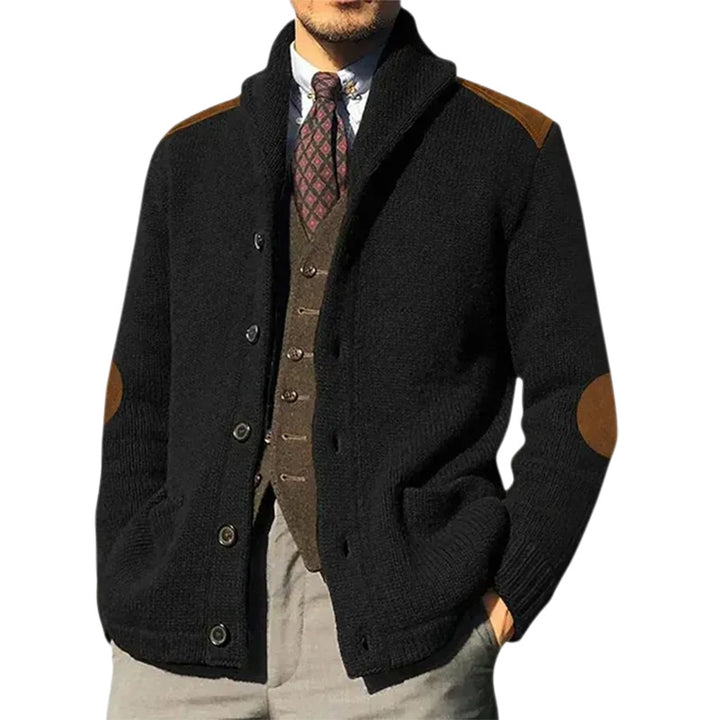 Herren Strickjacke mit klassischem Schalkragen und eleganten Lederdetails Mirla-Eva Jonsson