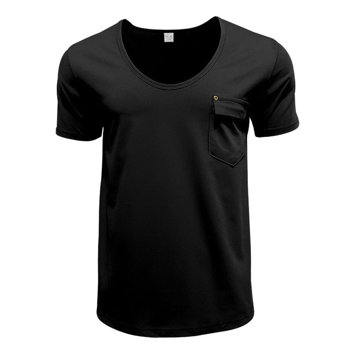 Herren T-Shirt med praktisk bröstficka och modern V-ringning Eva Jonsson-Eva Jonsson