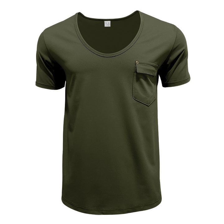 Herren T-Shirt med praktisk bröstficka och modern V-ringning Mirla-Eva Jonsson