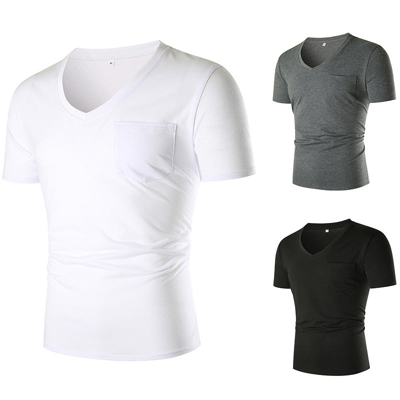 Herren V-hals T-shirt med bröstficka och kroppsnära passform Mirla-Eva Jonsson