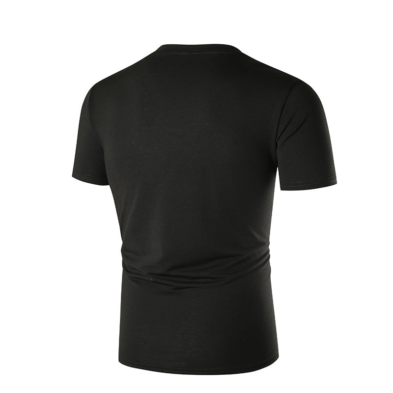 Herren V-hals T-shirt med bröstficka och kroppsnära passform Mirla-Eva Jonsson
