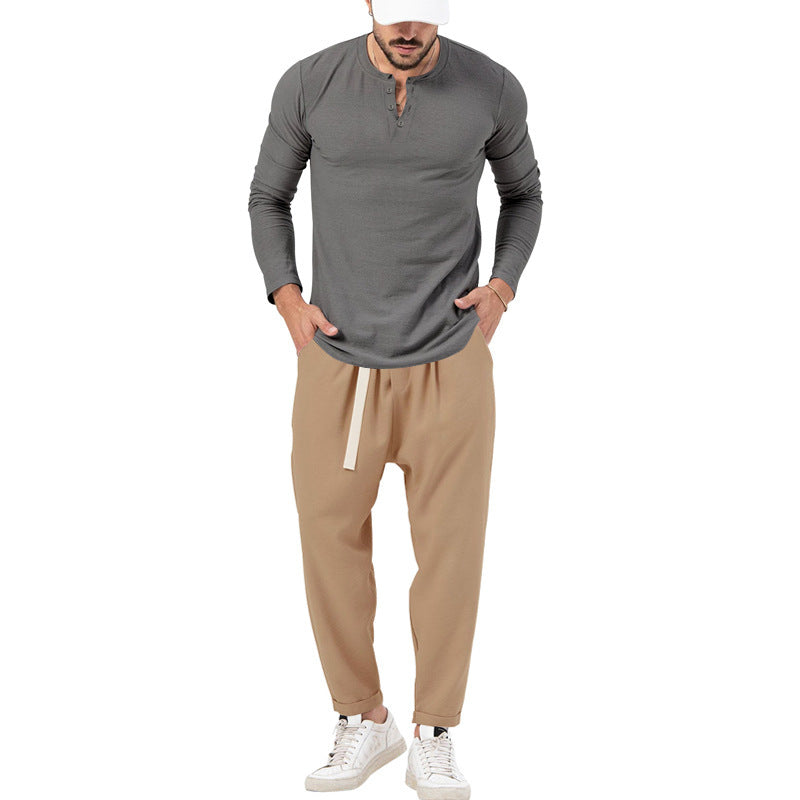 Herren avslappnad långärmad Henley-shirt i kombination med elegant joggbyxa Eva Jonsson-Eva Jonsson